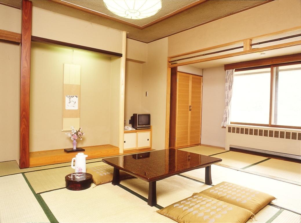 Kidoike Onsen Hotel Yamanouchi  Exteriör bild